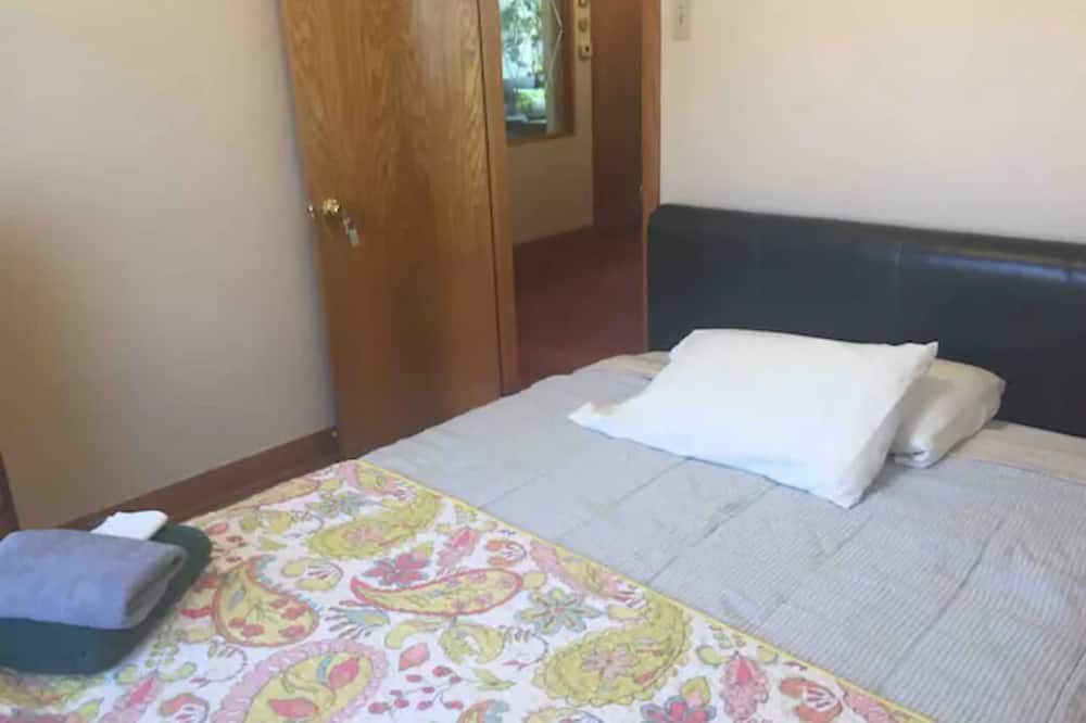 Photo of Bedroom in LaSalle