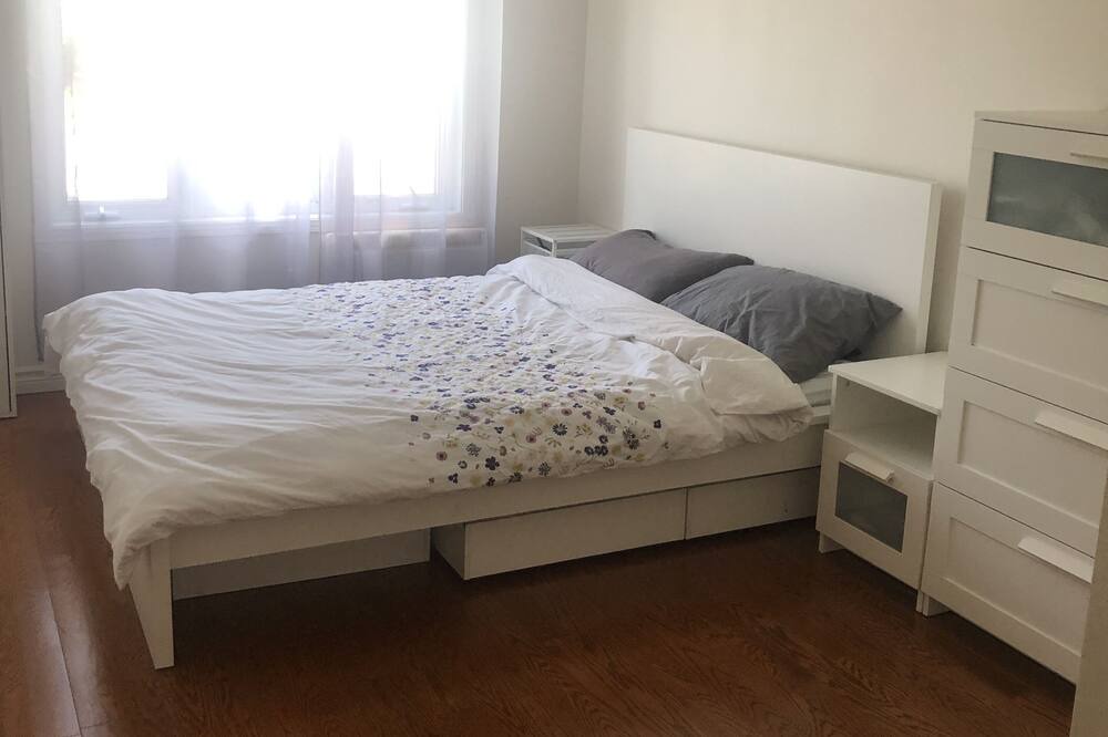 Photo of Bedroom in Brossard