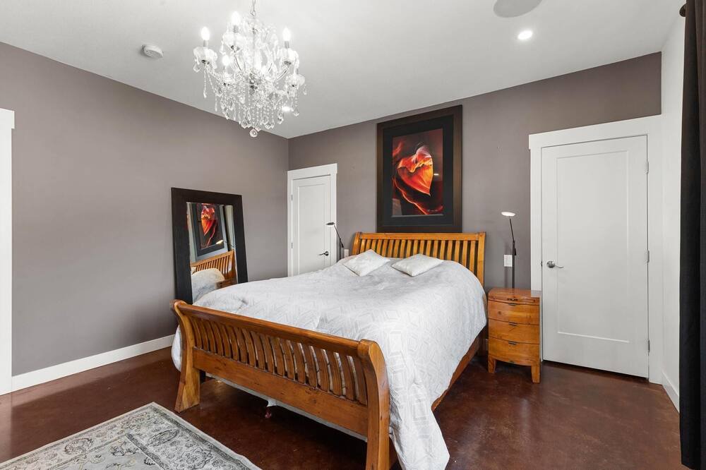 Photo of Bedroom in Vernon
