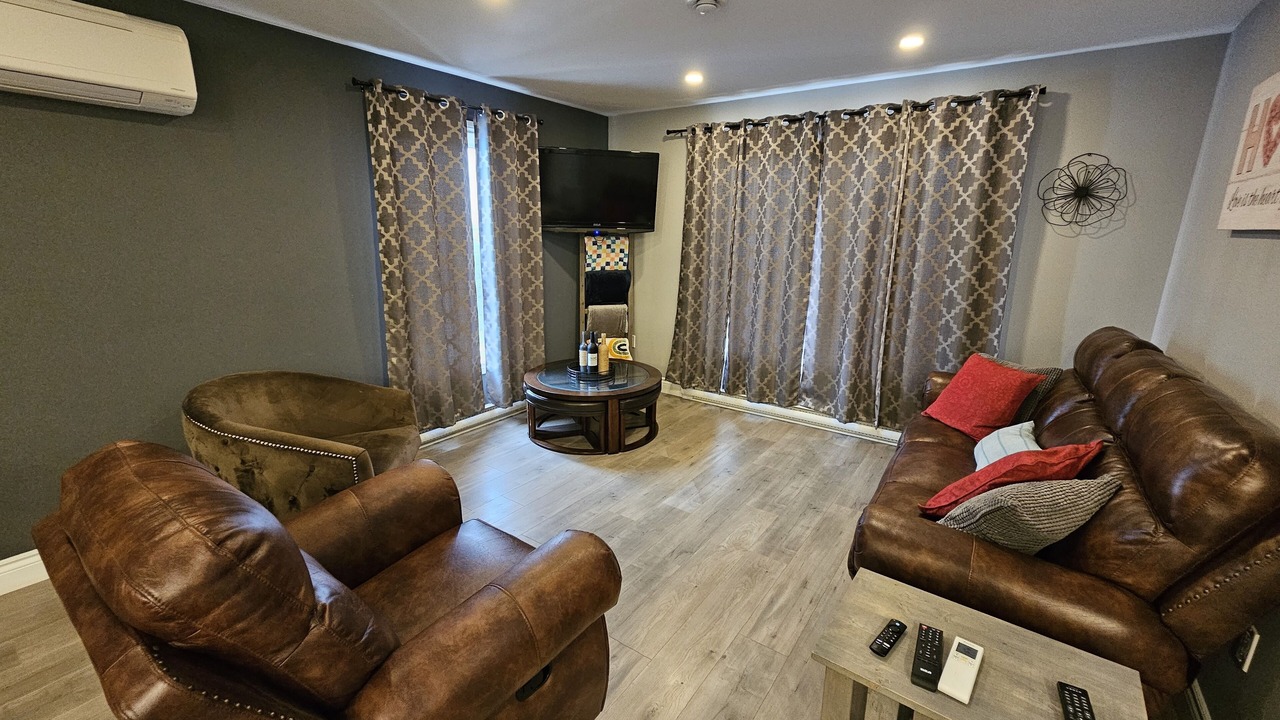 Photo of Livingroom in Scotsville