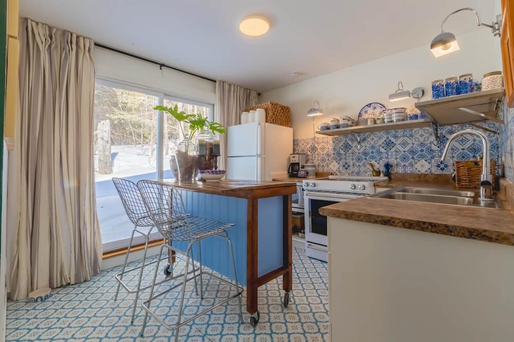 Photo of Kitchen in Utterson