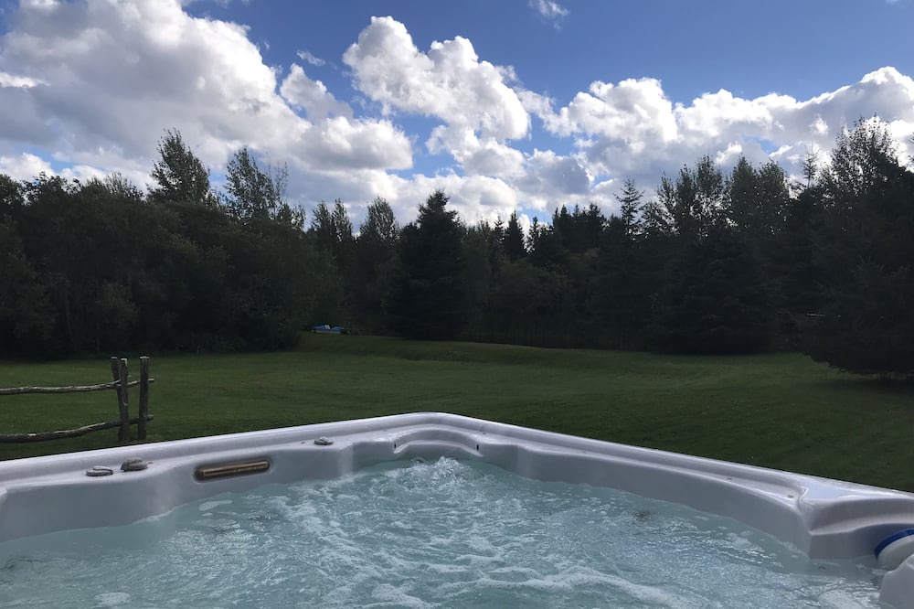 Photo of Outdoor in Sainte-Apolline-de-Patton