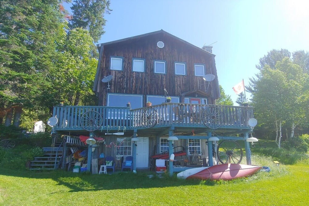 Photo of Outdoor in Saint-Hermenegilde