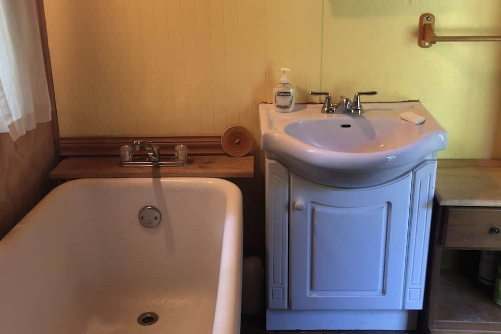 Photo of Bathroom in Hornby Island