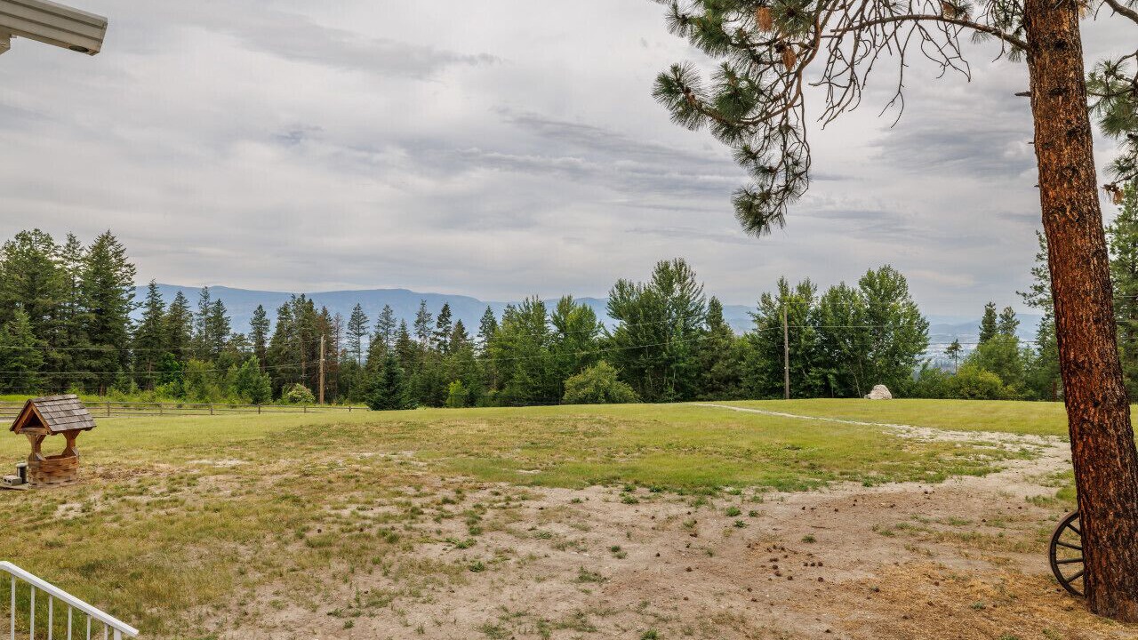Photo of Outdoor in Southeast Kelowna