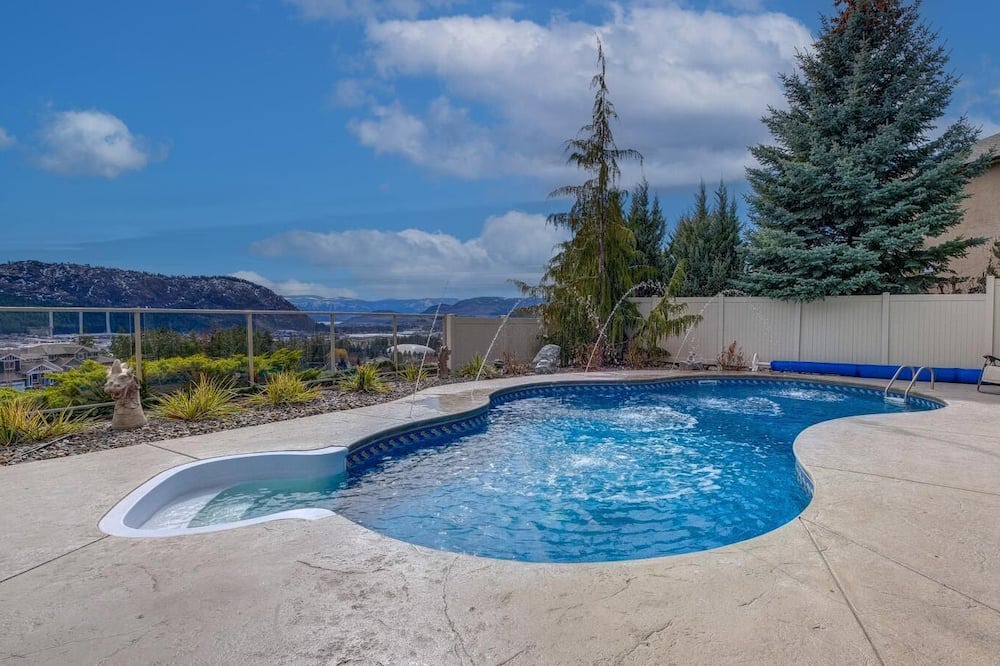 Photo of Outdoor in West Kelowna Estates
