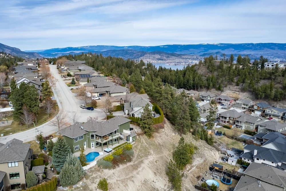 Photo of Outdoor in West Kelowna Estates