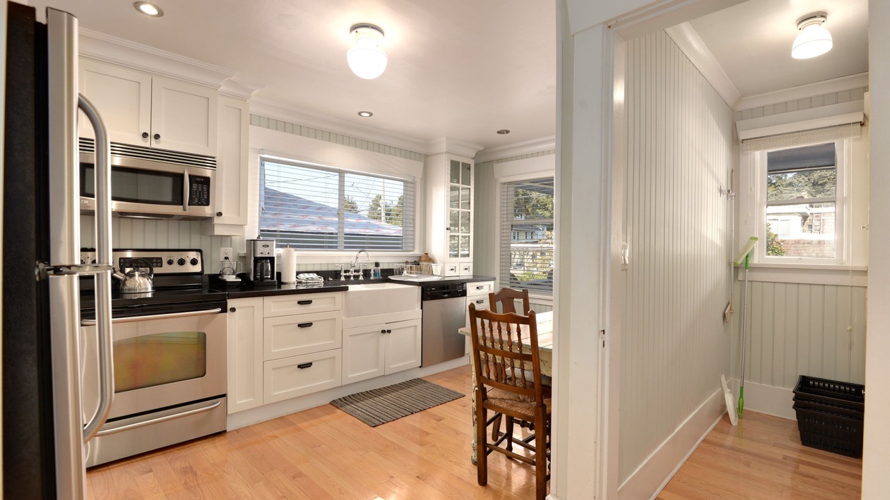 Photo of Kitchen in Crescent Beach