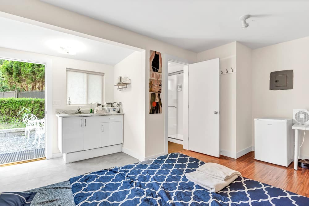 Photo of Bedroom in Langley