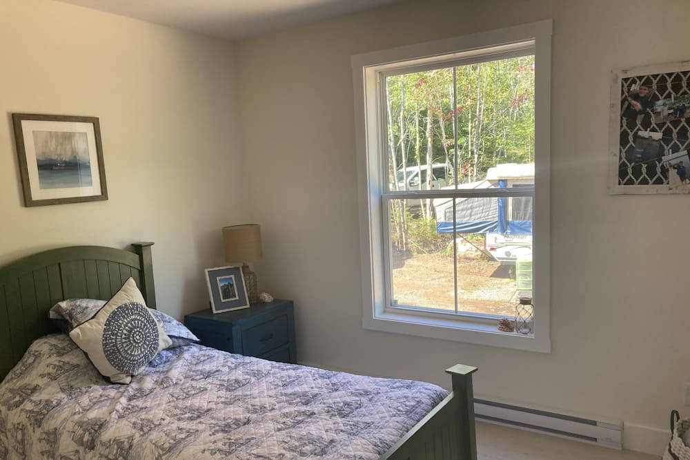 Photo of Bedroom in Aldersville