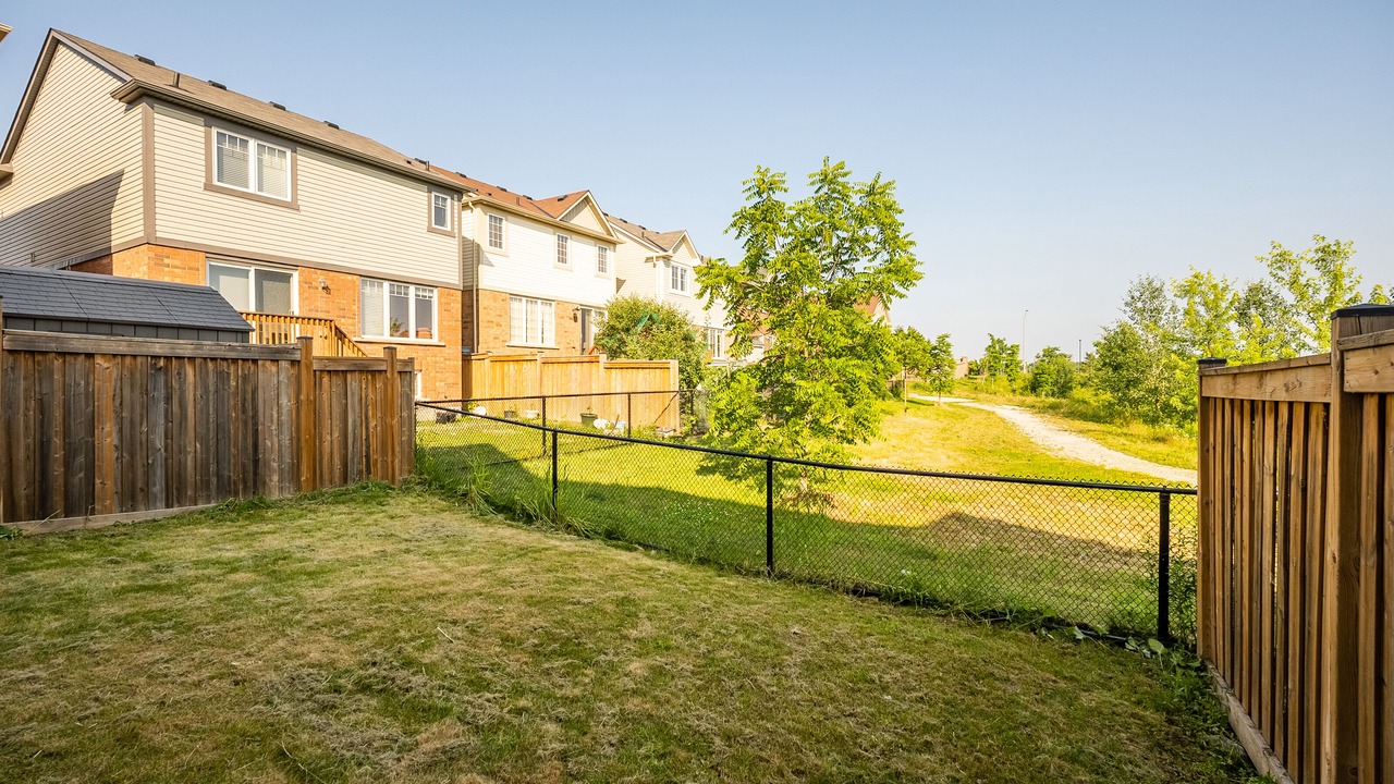 Photo of Outdoor in Brampton