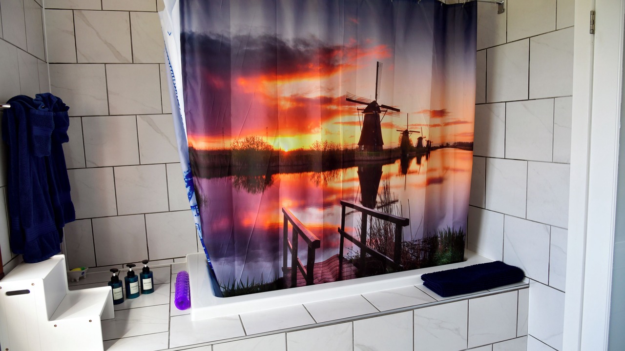 Photo of Bathroom in 70 Mile House