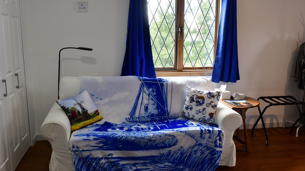 Photo of Bedroom in 70 Mile House