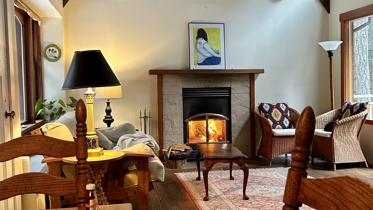 Photo of Livingroom in Galiano