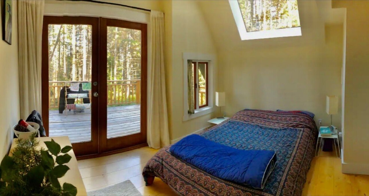 Photo of Bedroom in Galiano