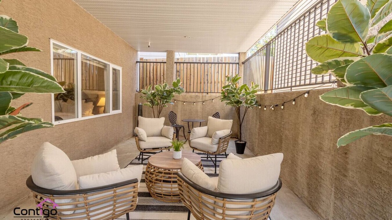 Photo of Patio Balcony in South Lethbridge