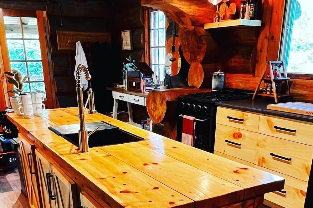 Photo of Kitchen in Rapides-des-Joachims