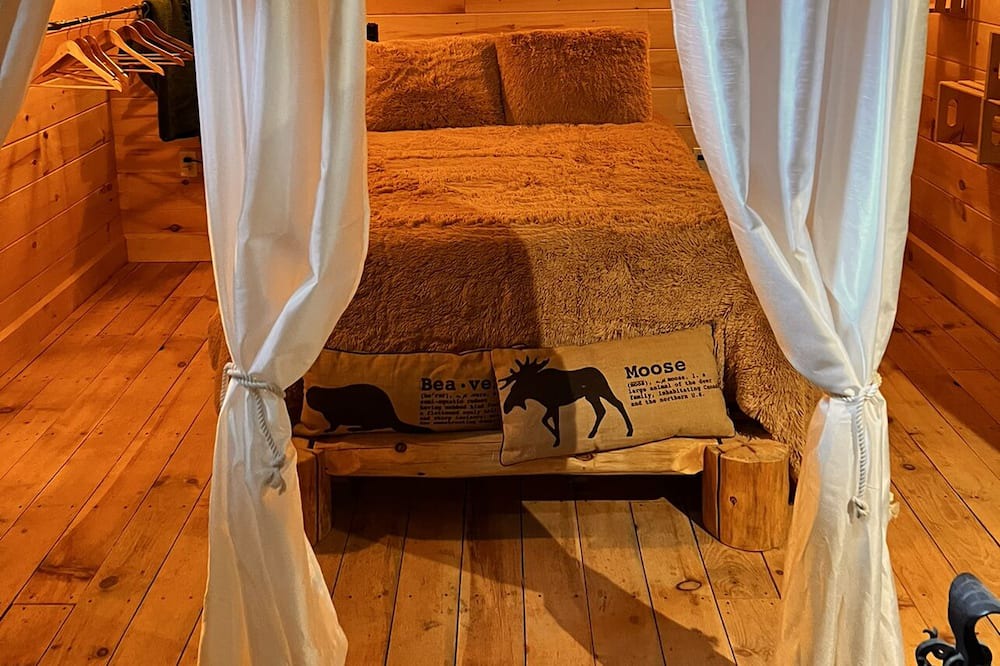 Photo of Bedroom in Rapides-des-Joachims