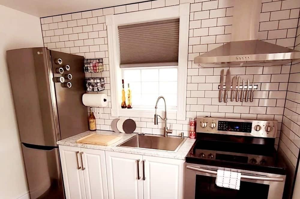 Photo of Kitchen in Port Carling