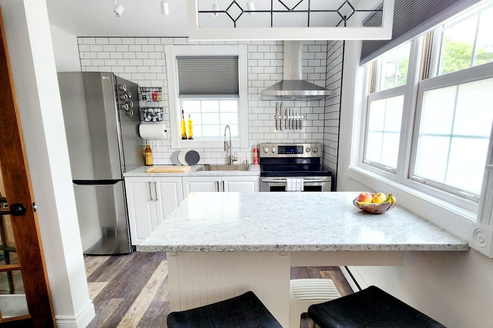 Photo of Kitchen in Port Carling