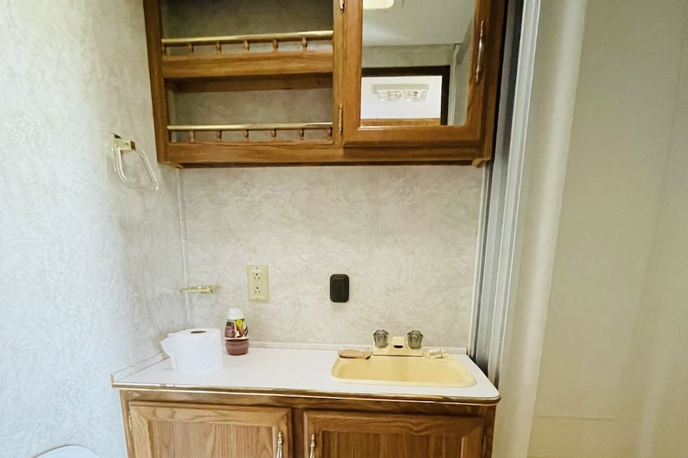 Photo of Bathroom in Cape Egmont
