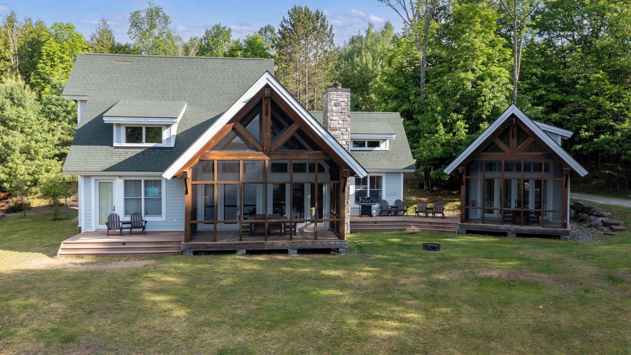 Photo of Others in Lake of Bays