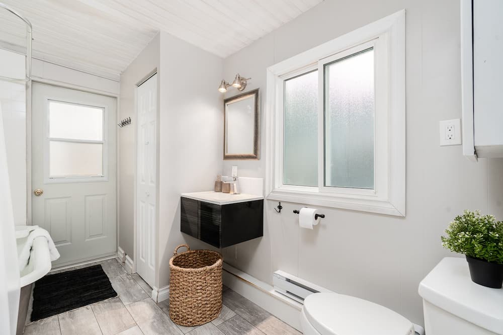 Photo of Bathroom in Brockton
