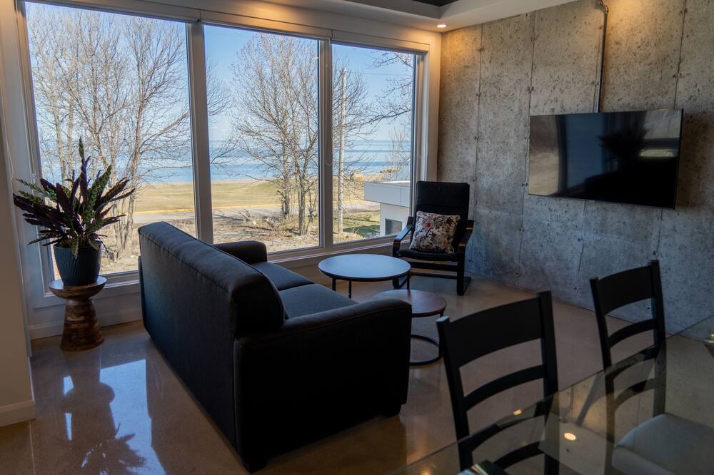 Photo of Livingroom in Metabetchouan