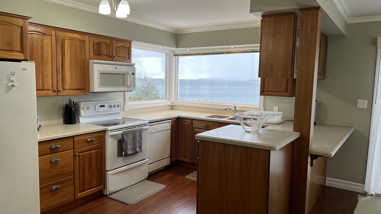 Photo of Kitchen in Georgian Bluffs