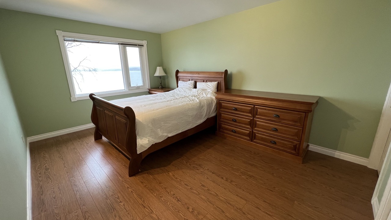 Photo of Bedroom in Georgian Bluffs