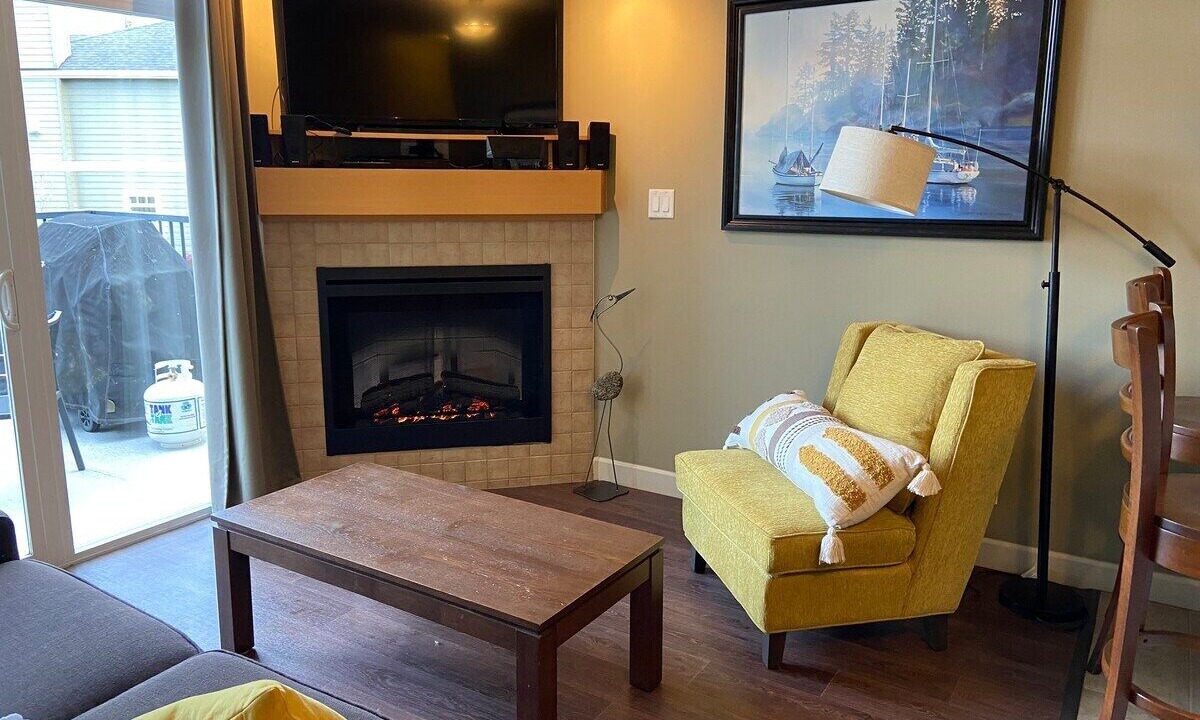 Photo of Livingroom in Sooke