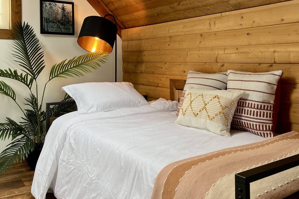 Photo of Bedroom in Terra Nova