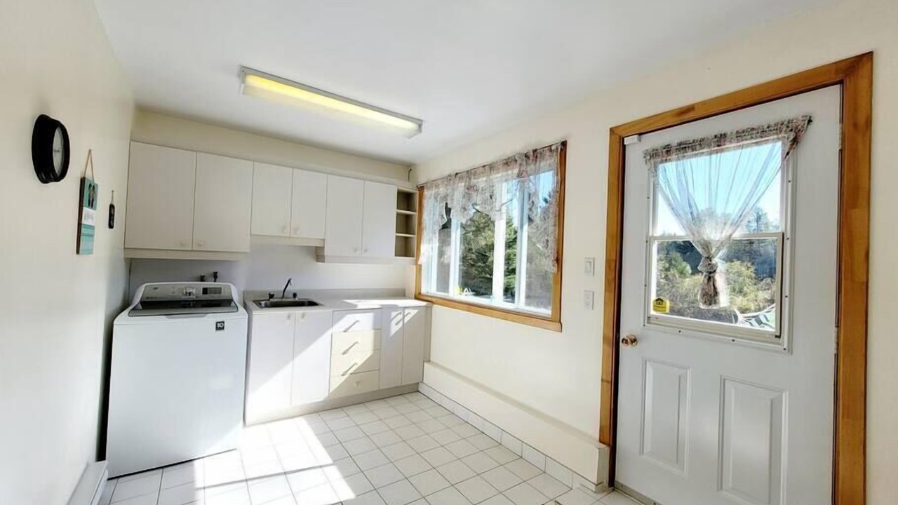 Photo of Kitchen in Chertsey