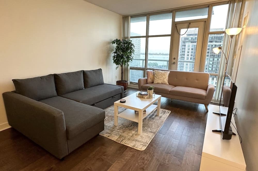 Photo of Livingroom in CityPlace