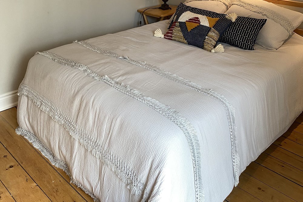 Photo of Bedroom in Garden District