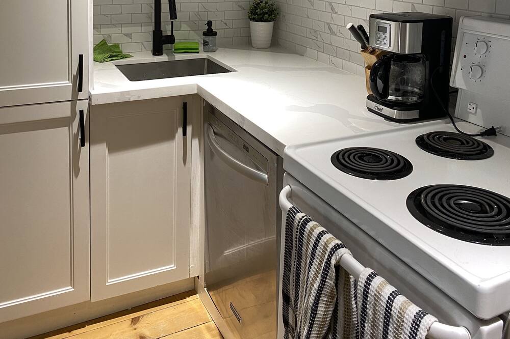 Photo of Kitchen in Garden District