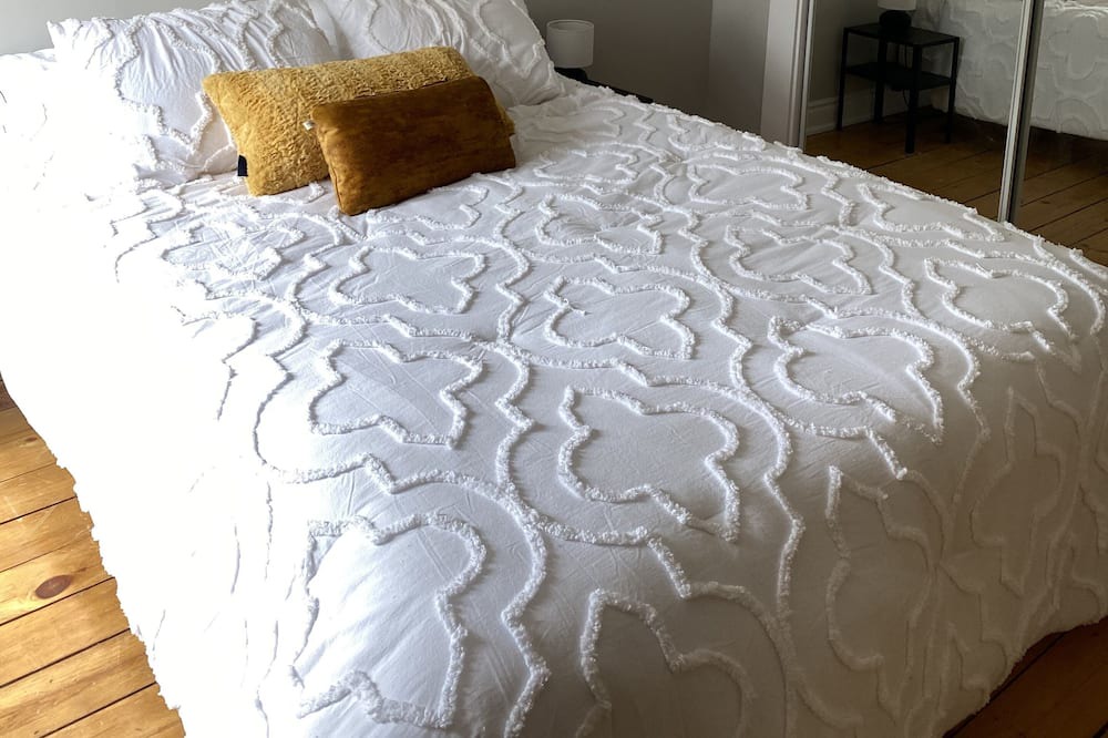 Photo of Bedroom in Garden District