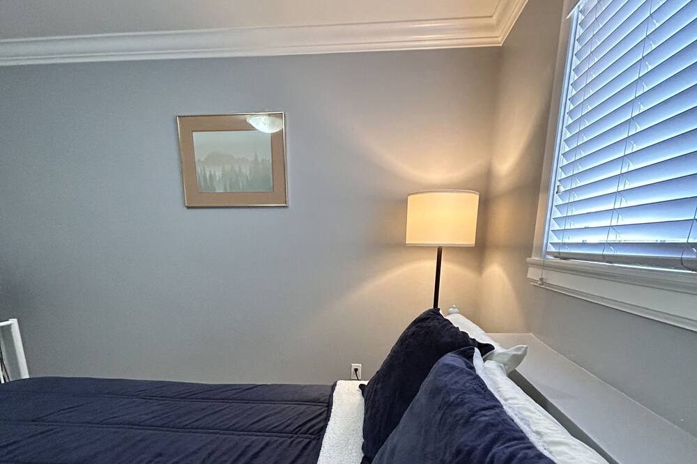 Photo of Bedroom in Guildford