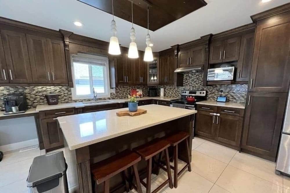 Photo of Kitchen in Guildford