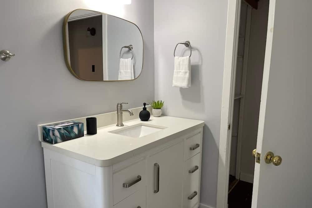 Photo of Bathroom in Steady Brook