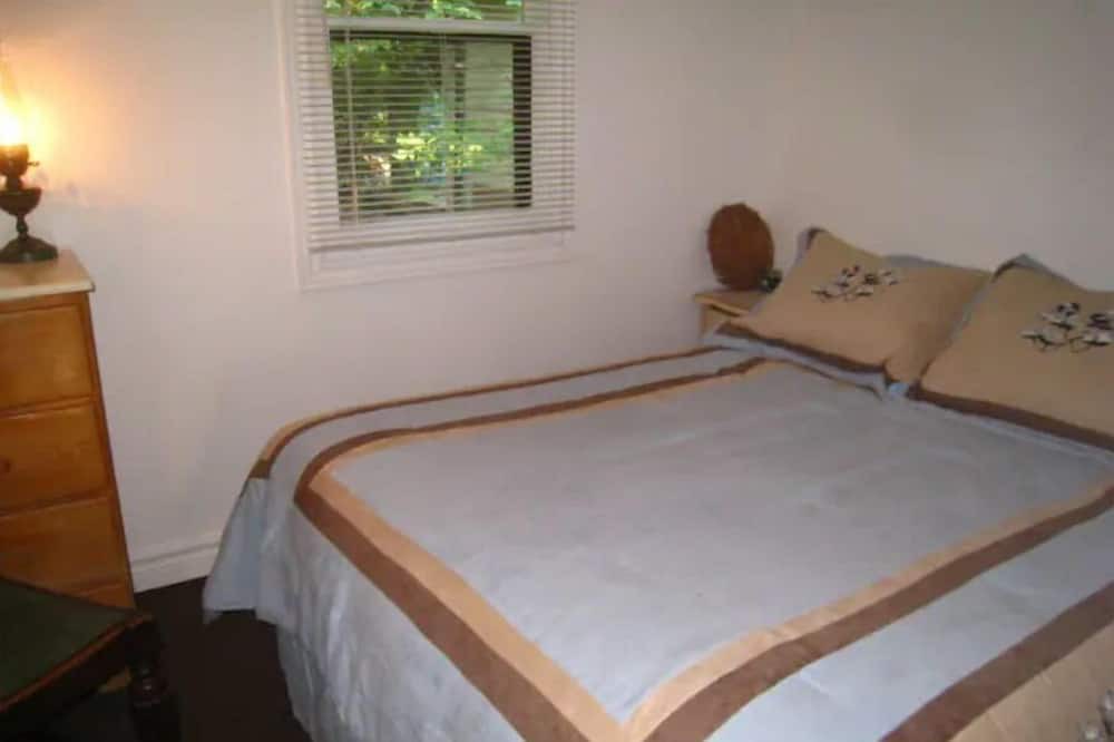 Photo of Bedroom in Turkey Point