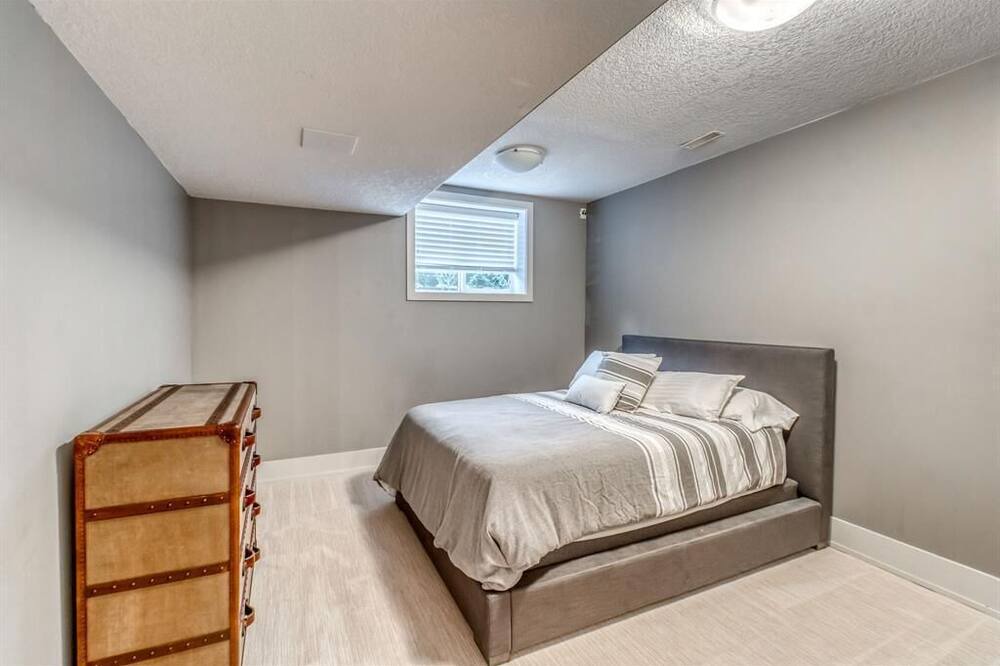 Photo of Bedroom in Calgary