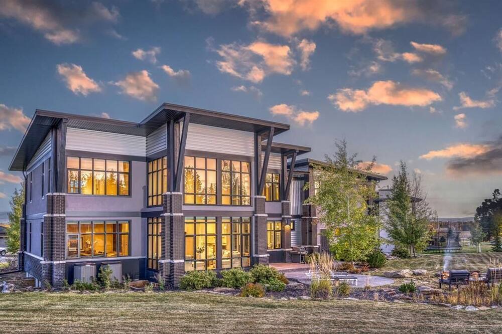 Photo of Outdoor in Calgary