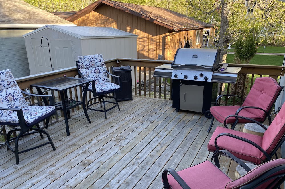 Photo of Outdoor in Sandy Hook