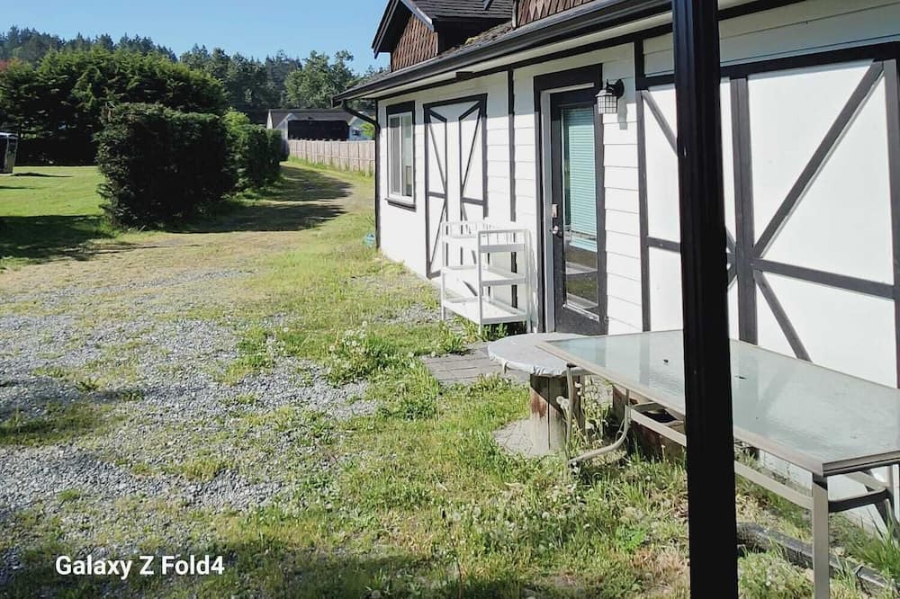 Photo of Outdoor in Brentwood Bay