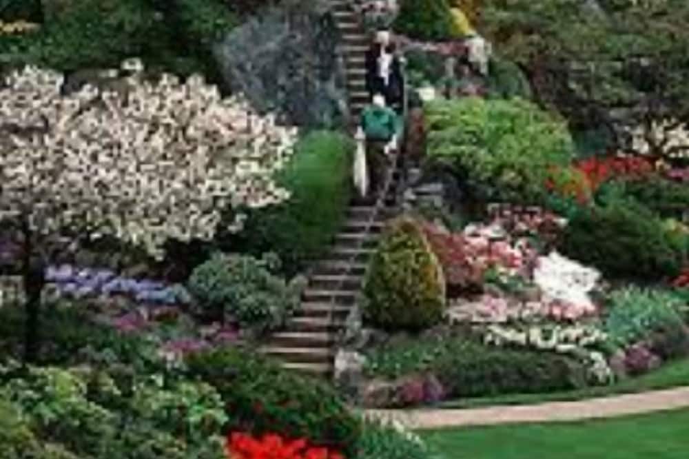 Photo of Outdoor in Brentwood Bay