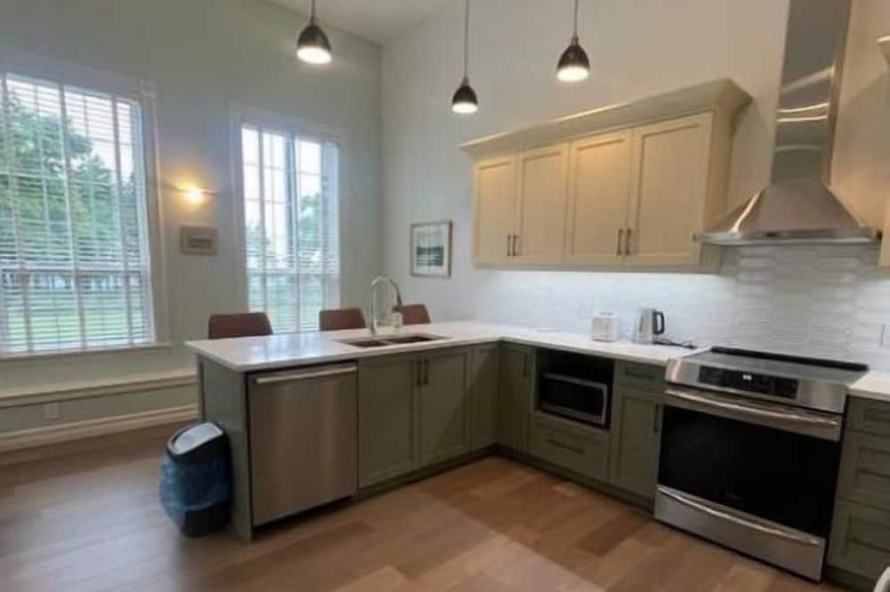 Photo of Kitchen in Naufrage