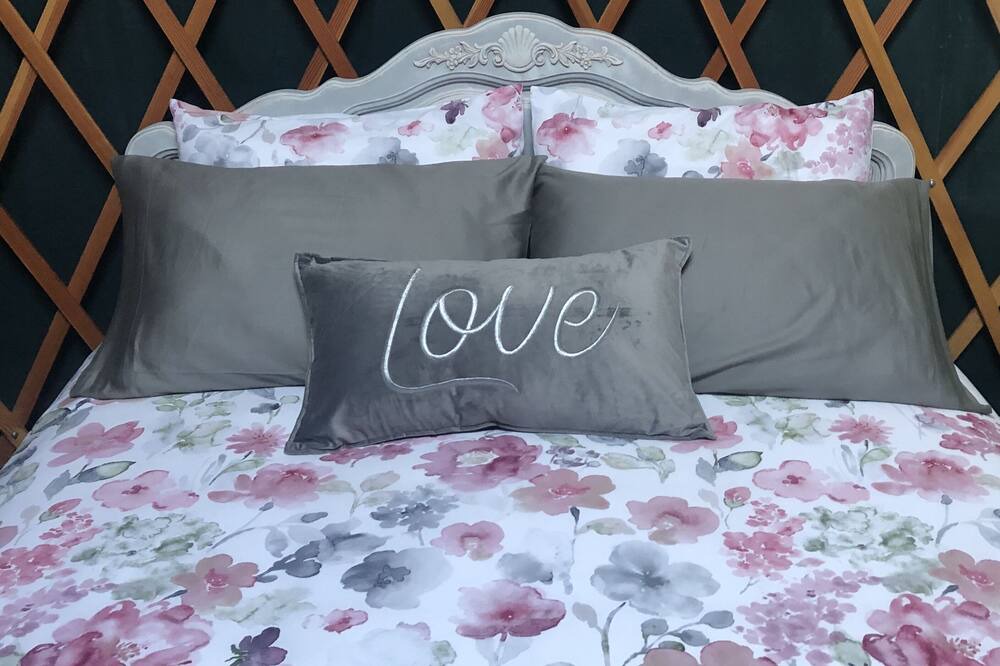 Photo of Bedroom in North Cowichan