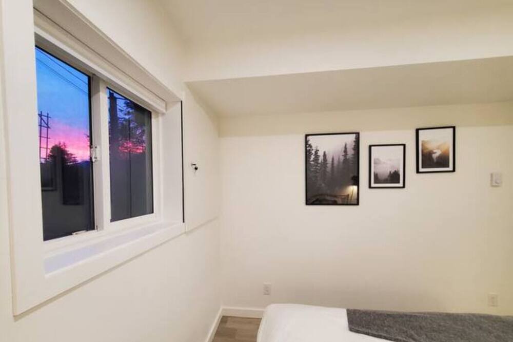 Photo of Bedroom in Garibaldi Highlands