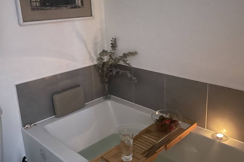Photo of Bathroom in Mile End